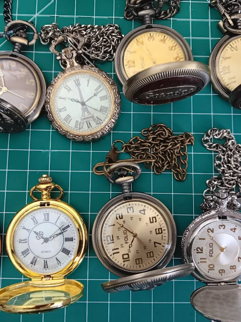 Bulk Lot of 20 Modern Quartz Pocket Watches - Folio & Unbranded (All Running)